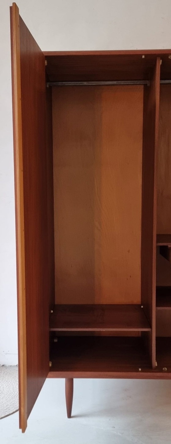 Image 1 of Garderobe aus der Mitte des Jahrhunderts