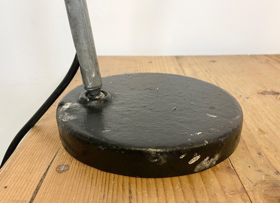 Image 1 of Vintage zwarte werkplaats tafellamp, jaren 50