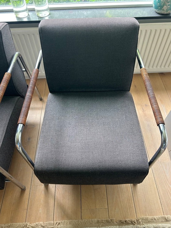Image 1 of Chaise Minotti à structure tubulaire, lot de 2