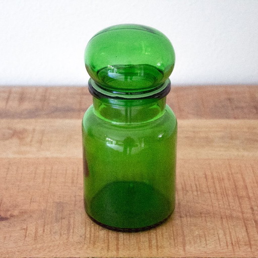Vintage belgisches Apothekerglas aus grünem Glas mit bauchigem Deckel – decoratieve objecten (photo 2 of 7)