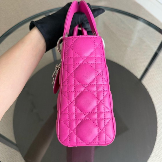 Image 1 of DIOR LADY SMALL - CANNAGE LAMMLEDER BARBIE PINK SILBERNE BESCHLÄGE