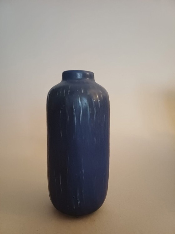 Gunnar Nylund "Rubus" Scandinavian Ceramic Vase, Number 5, Rörstrand Blue, Vintage 1960s (photo 5 of 11)
