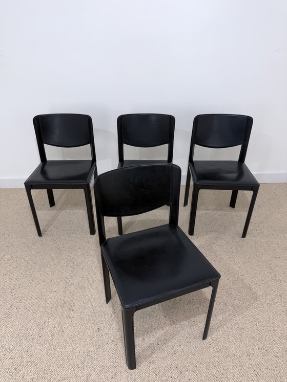 Image 1 of Set di 4 sedie Matteo Grassi in pelle nera – design italiano