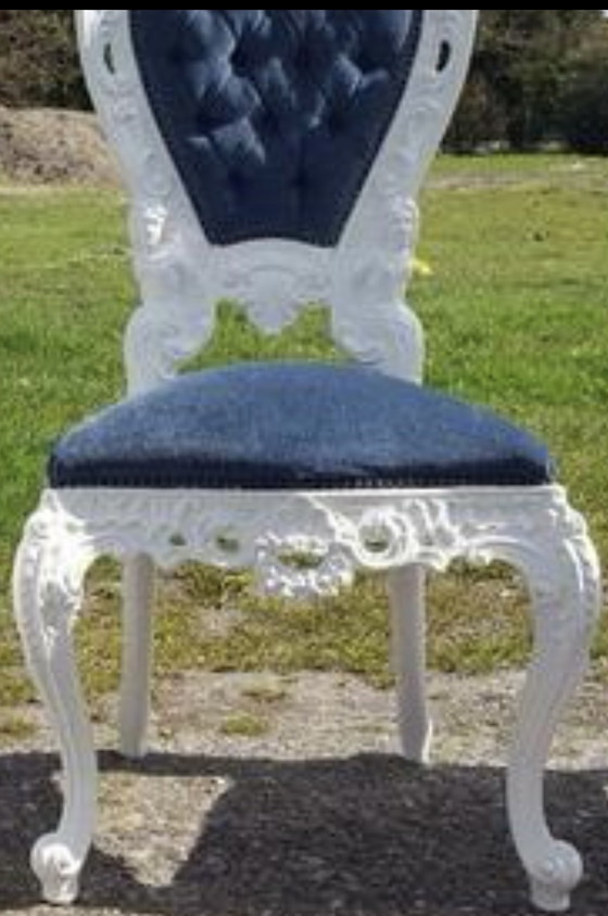 Image 1 of 4 Barocke Esszimmerstühle