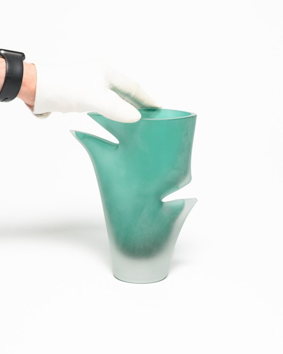 Image 1 of Vaso scultoreo postmoderno "Exotique" in vetro satinato di Rosenthal, Michael Boehm.