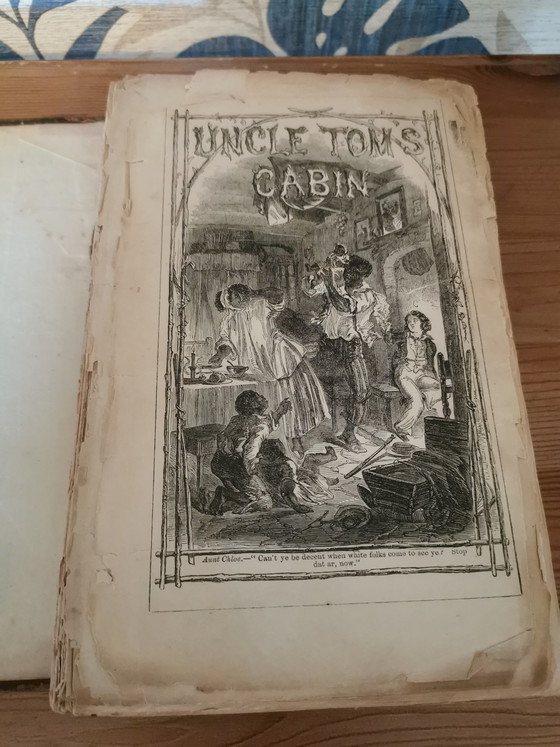 Image 1 of Edición rara de 1852 de "La cabaña del tío Tom" - Clarke & Co. Londres (Para restaurar)