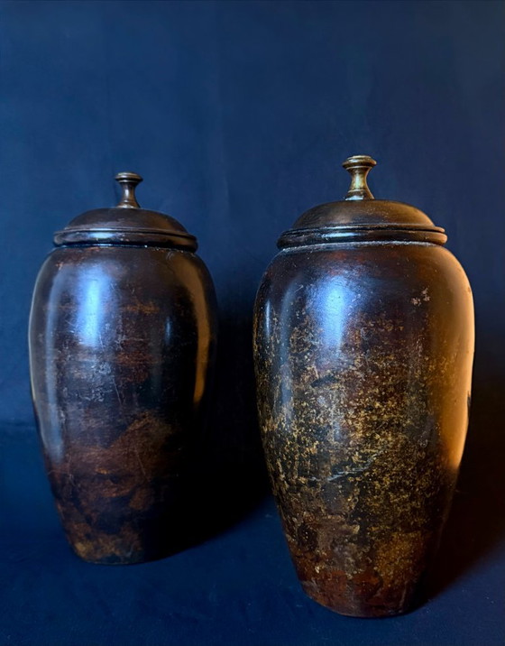 Two vintage wooden vases with lid, brown, Metal (photo 7 of 10)