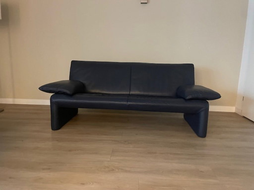 Canapé long JORI, modèle JR-8700 ; cuir Celia Cielo bleu ; 210 cm