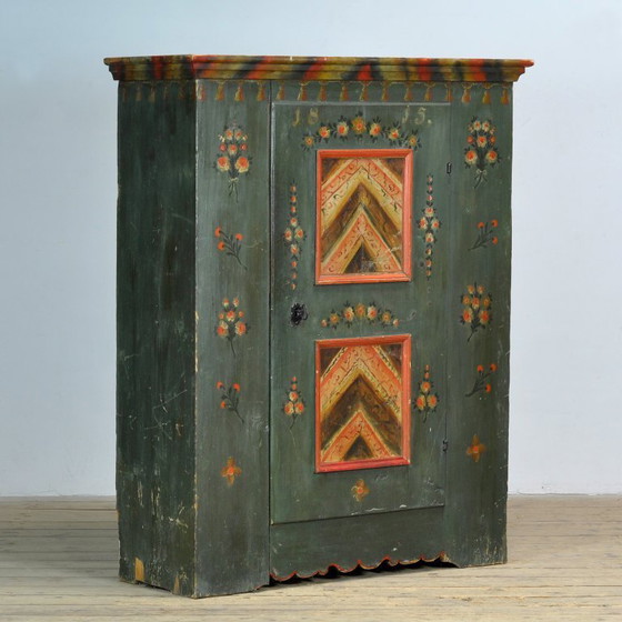 Armario nupcial de pino, fechado en 1815. – Iron, Wood (photo 3 of 14)