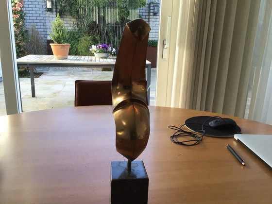 Image 1 of Estatua única (pieza única) llamada Strous de Jef Wishaupt