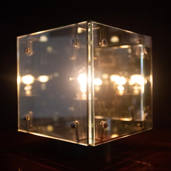 Lampade da tavolo Prisma italiane in vetro e specchio di Studio A.R.D.I.T.I. per Sormani – Metal, Glass (photo 16 of 21)