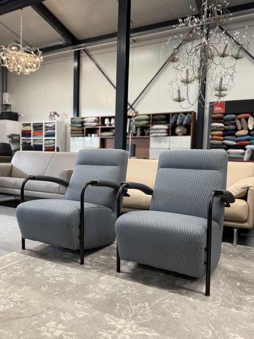 2 Leolux Scylla Armchairs high fabric