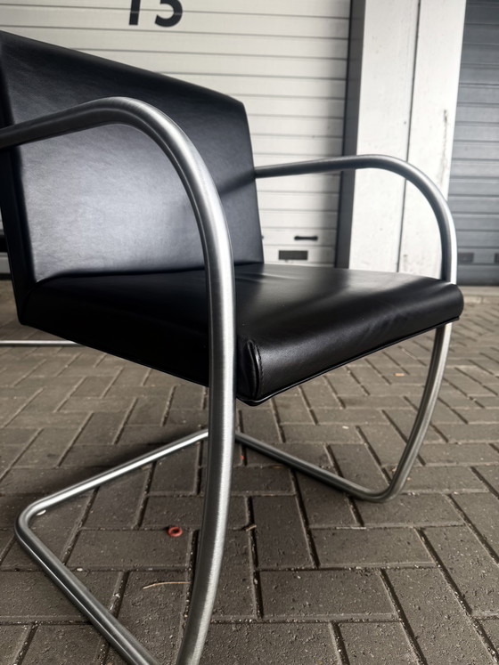 Image 1 of 6 sedie Brno di Mies van der Rohe, Fasem, in pelle nera