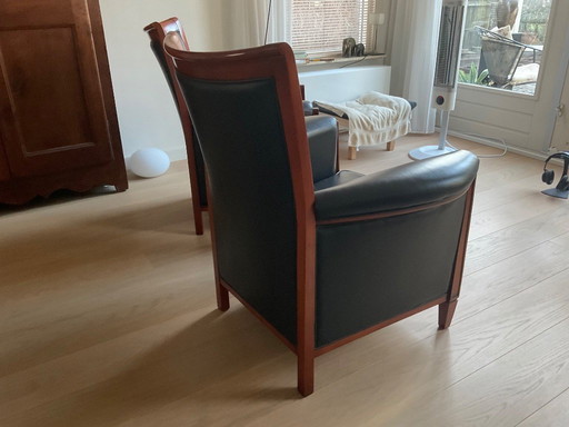 2x Giorgetti Sessel, schwarzes Leder, Kirschholz