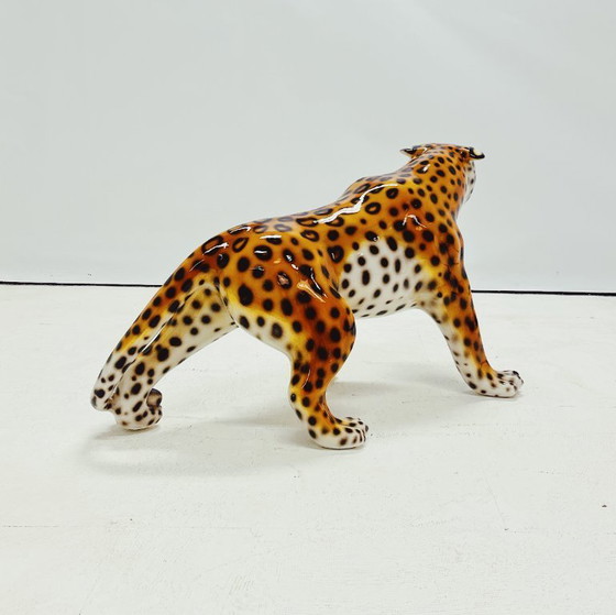 Image 1 of Statue de léopard en céramique