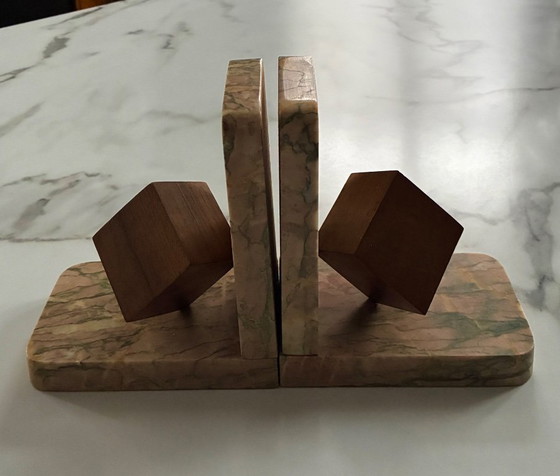 Image 1 of Paire de serres livres marbre rose et gris Portugal