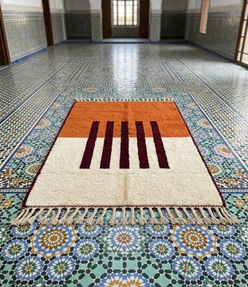 Traditioneller marokkanischer Teppich, 270 cm x 150 cm