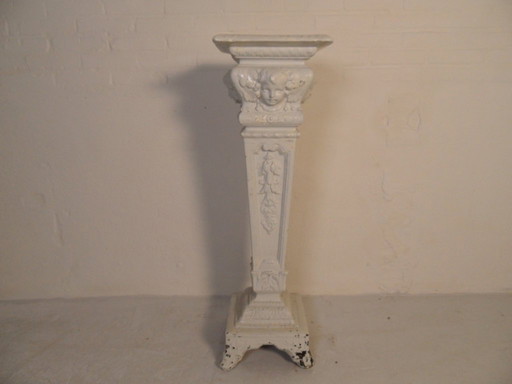 Antique column