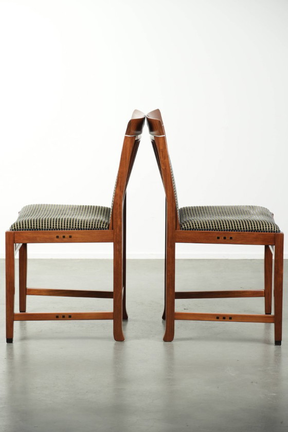 Image 1 of 6 x Art Deco design Schuitema eetkamerstoel met houten frame en luxe stoffen bekleding uit de Decoforma serie