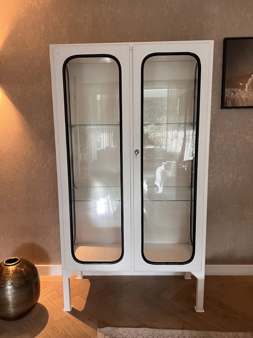 Vintage Apothekenschrank