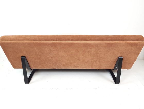 Image 1 of Canapé trois places vintage Artifort Kho Liang Le, récemment retapissé