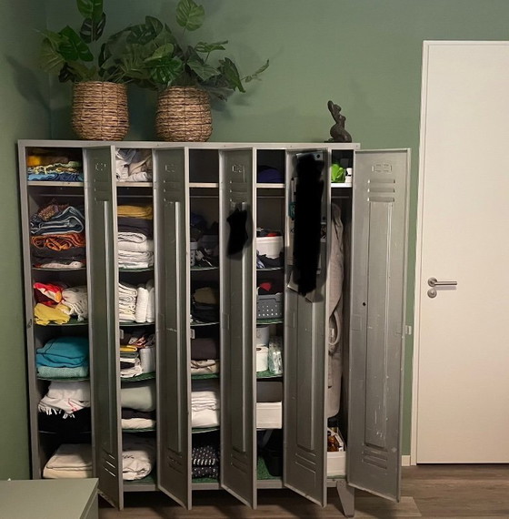 Image 1 of Lockerkast