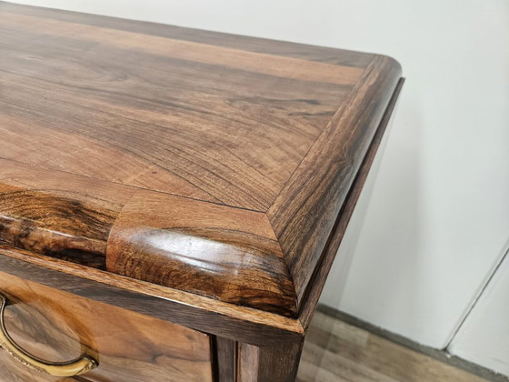 Image 1 of Toscaanse art deco commode uit de jaren 1940 van wortelnotenhout.