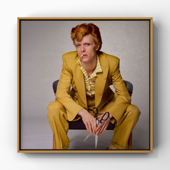 Image 1 of 1x David Bowie con traje de Freddie Burretti, Los Ángeles, 1974