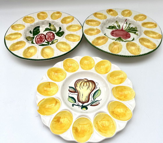 Image 1 of Tres platos de ostras/huevos pintados a mano – Sarreguemines, Francia