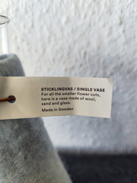 Image 1 of Aveva Cutting Vase Skandi Deko – Glass, Wool & Sand, Light Blue/White, Hygge