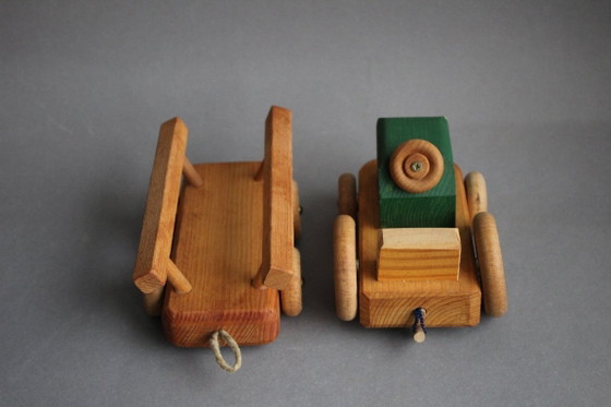 Vintage houten tractor met aanhanger handgemaakt – Decoratieve objecten (photo 6 of 7)