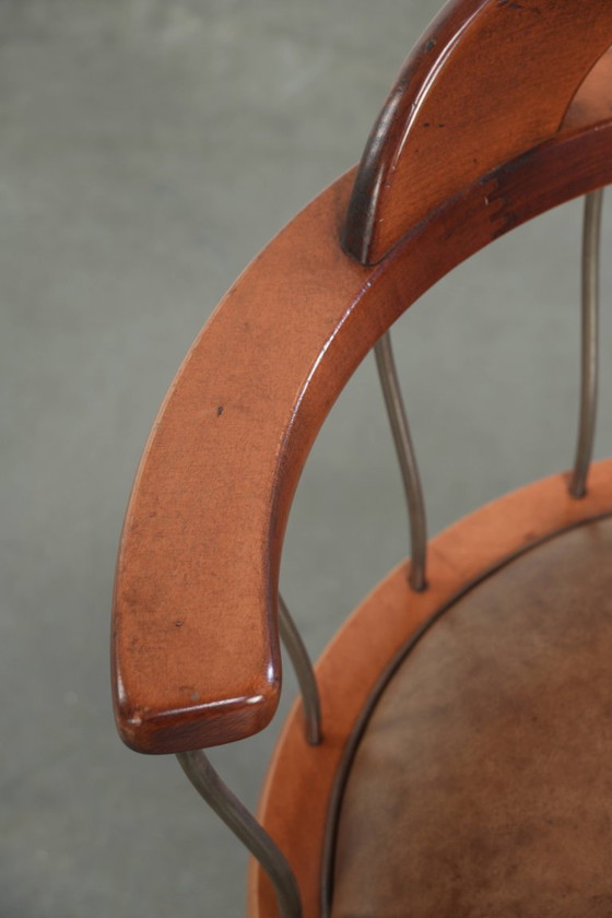 Image 1 of Draaibare Schuitema stoel/ bijzetstoel/ bureaustoel met een cognac kleurige rundleren zitting