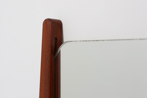 Image 1 of Miroir mural en teck massif scandinave organique des années 1960