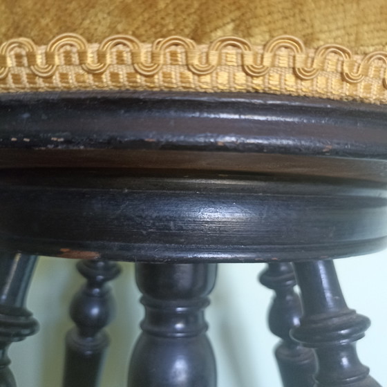 Authentieke 19e-Eeuwse Pianokruk – 100% Origineel Houtwerk & Gouden Fluweel – Krukjes, Velvet, Wood (photo 6 of 11)