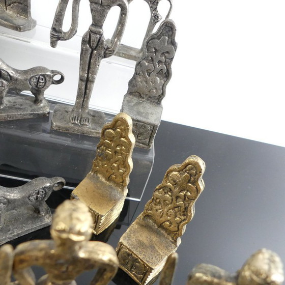 Image 1 of Pièces d'échecs minoennes en métal, conçues par Christoferus Sklavenitis, hauteur 14 cm