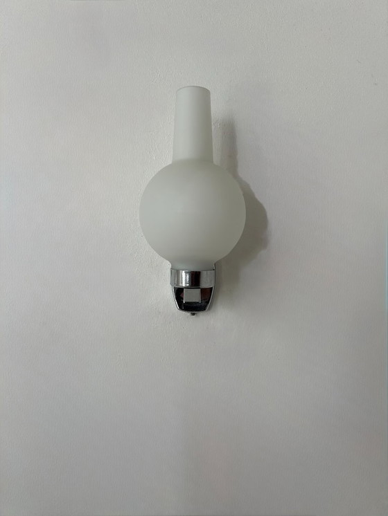 Image 1 of Paire d'appliques vintage en chrome et verre sablé, France, 1960