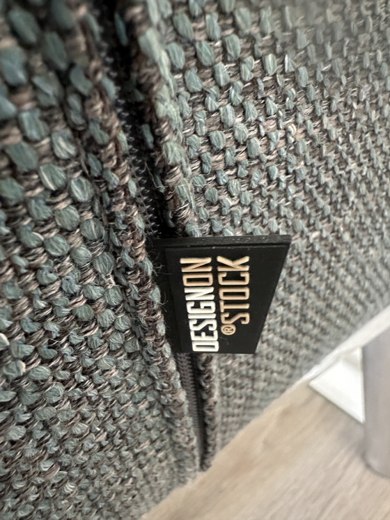 Image 1 of Design on Stock Heelz, 4 seater sofa