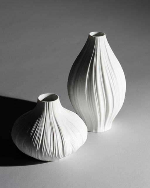 Rosenthal Vase Duo Martin Freyer Bisque Porcelain Plissée Iconic Design 1. Wahl