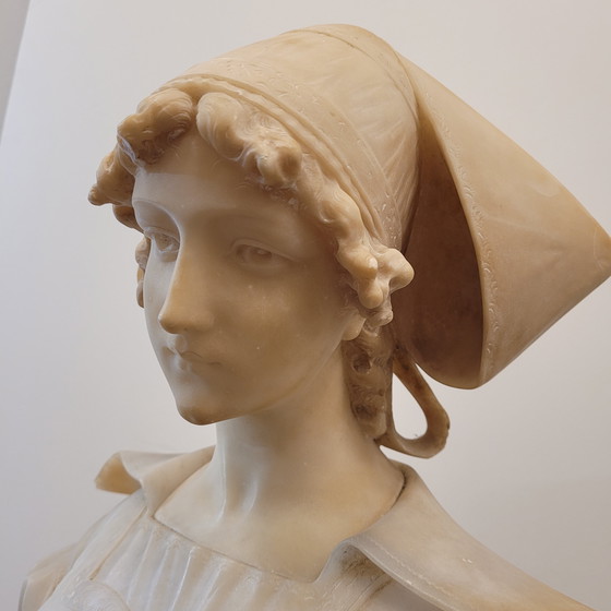 Image 1 of Busto “Mujer Bretona” En Alabastro, Art Nouveau, Circa 1900 – Francia