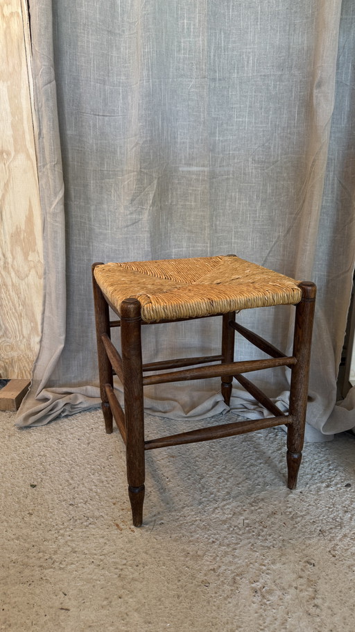 Tabouret en osier