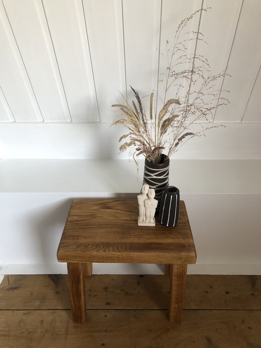 Vintage bijzettafeltje brutalist
