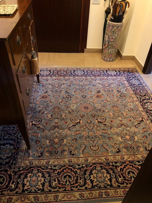 Orientalischer Blumenteppich ca. 210 × 188 cm