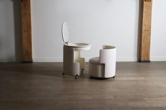 Image 1 of Dilly Dally Vanity door Luigi Massoni, Poltrona Frau, Italië 1968