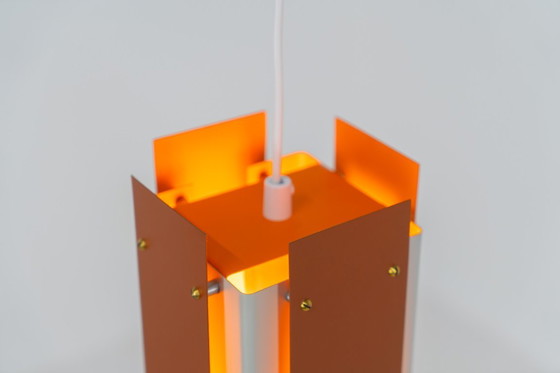 Image 1 of Impresionante par de lámparas colgantes de Lyfa (Dinamarca, años 60).