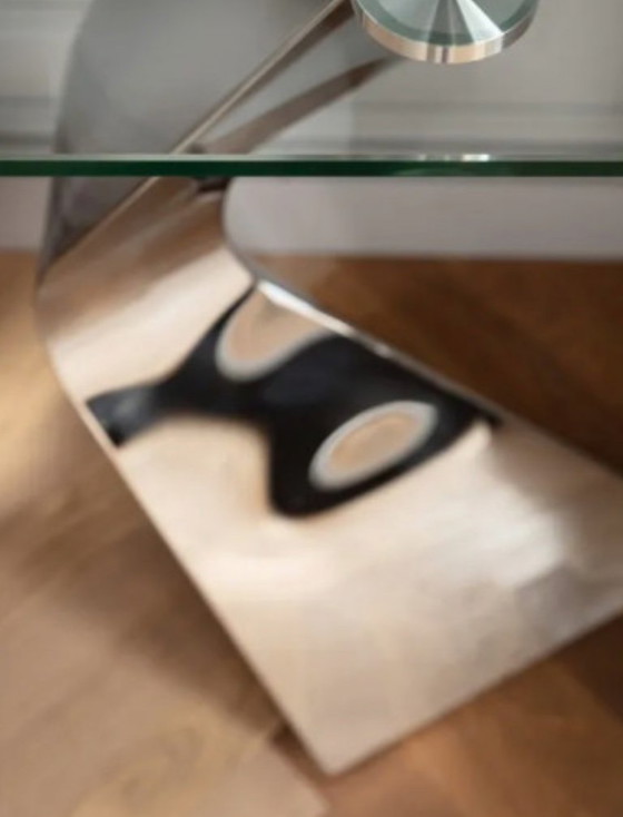 Image 1 of Gloria Console - Kare Design