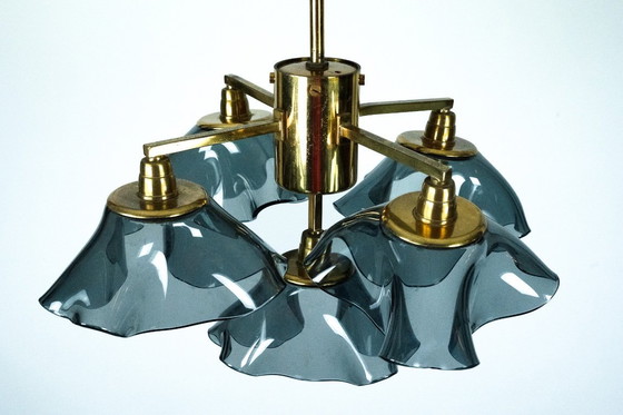 Image 1 of Italian five-arm chandelier in smoked Vistosi glass and brass, 1970s
