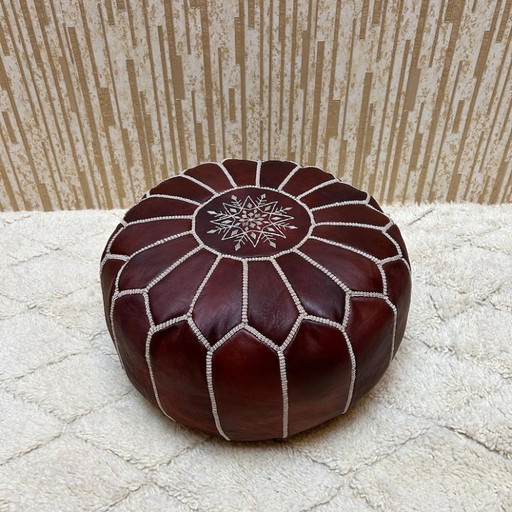 Puf marroquí de cuero hecho a mano, 50 cm × 30 cm