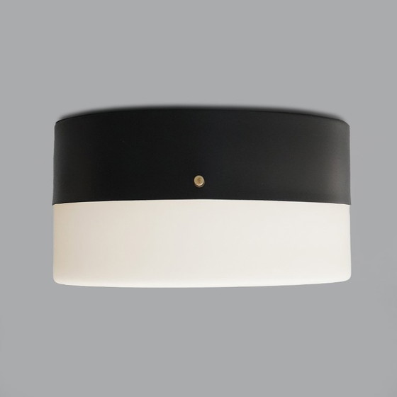 Image 1 of Plafonnier en verre blanc opale, années 1950