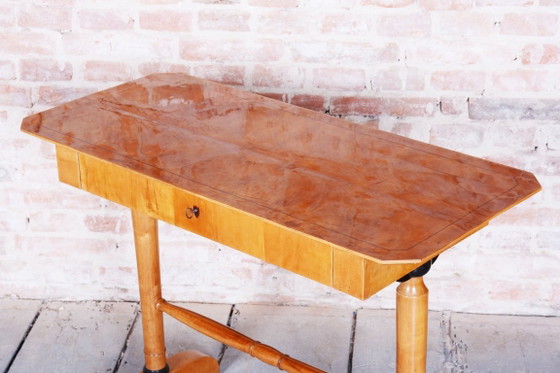 Restored Biedermeier Writing Desk, Spruce, Maple Veneer, Austria, 1830s – Wood (photo 13 of 18)