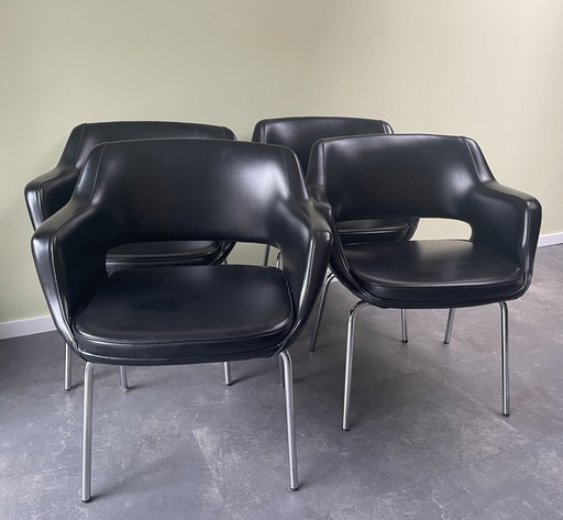 4 stuks “Mini Gilde” Olli Mannermaa